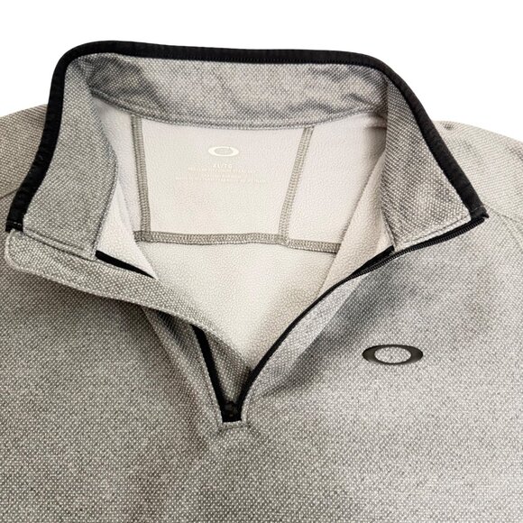 Oakley 1/4 Zip Pullover - Gray - XL - Coeur D Alene Golf Resort - Picture 8 of 12
